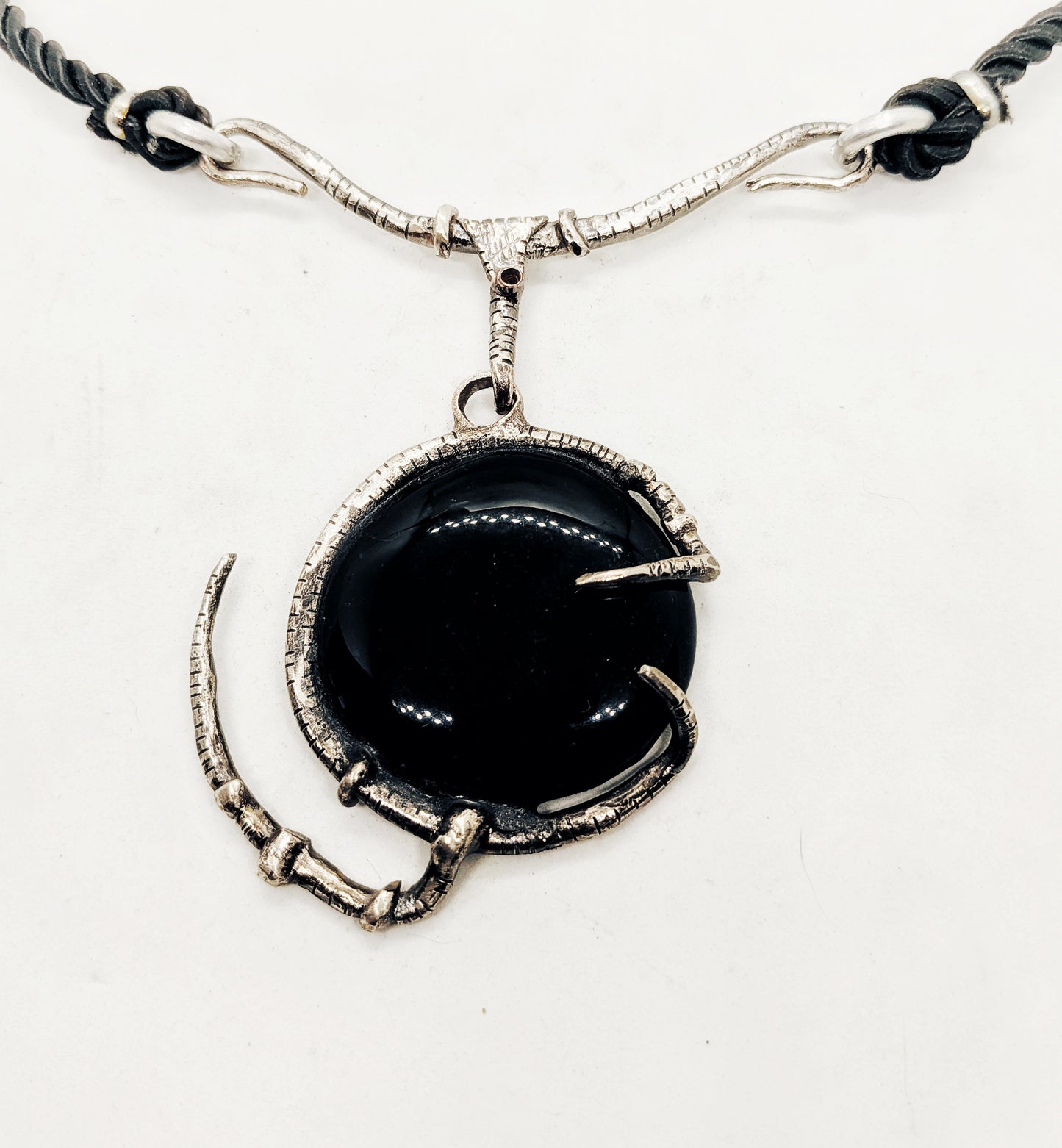 Luna Nera